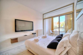 STUDIO MODERNE et LUMINEUX PROCHE PLAGES A0B197